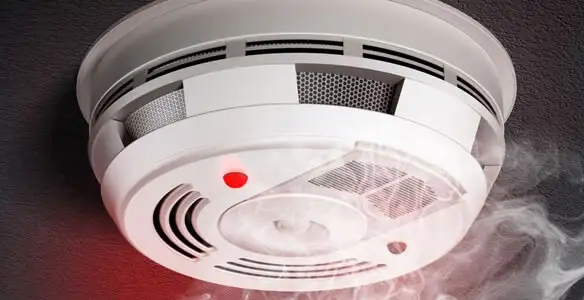 Installed smoke detector providing reliable fire detection in Indianapolis, IN